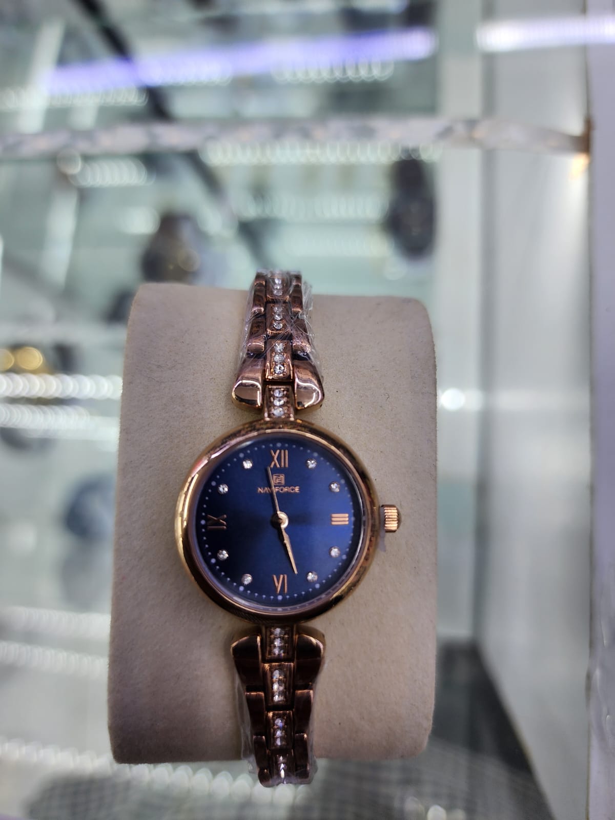 NAVIFORCE LADIES CHAIN WATCH