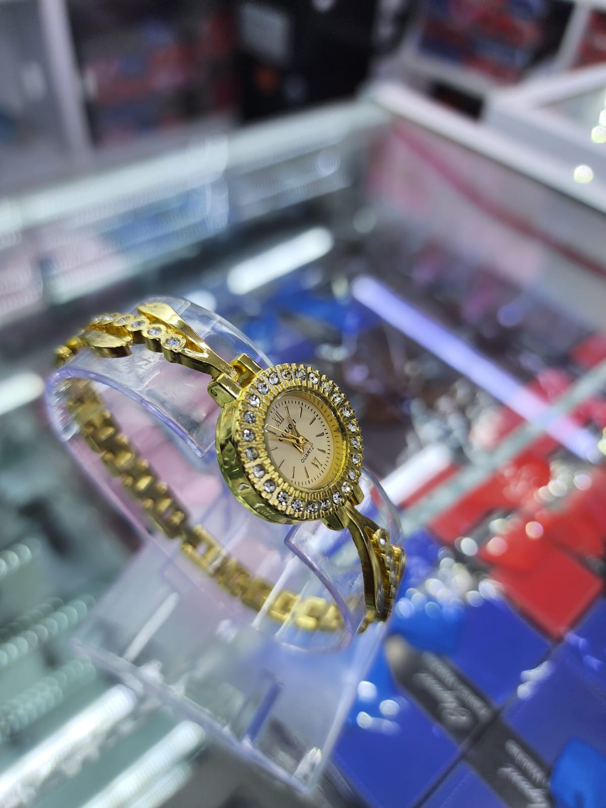 Stylish Ladies’ Chain Watch