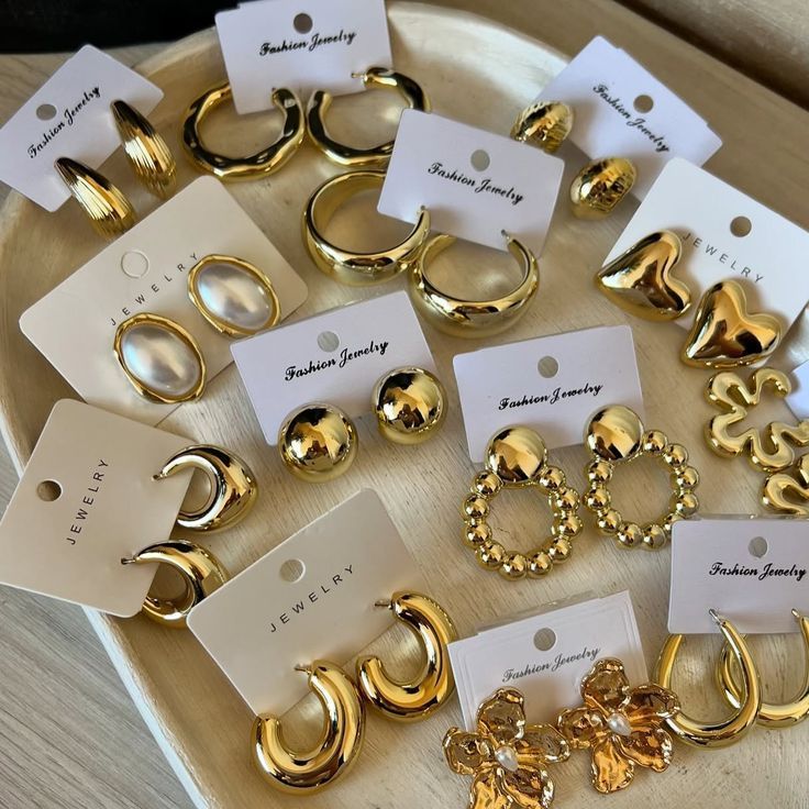 EAR RINGS