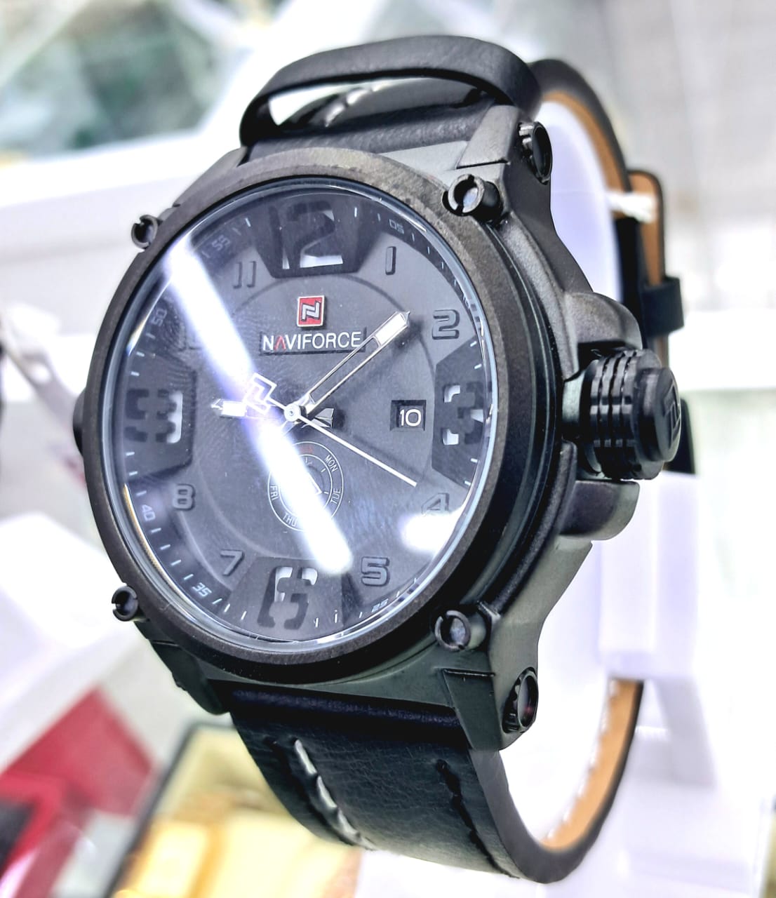 NAVIFORCE 9099